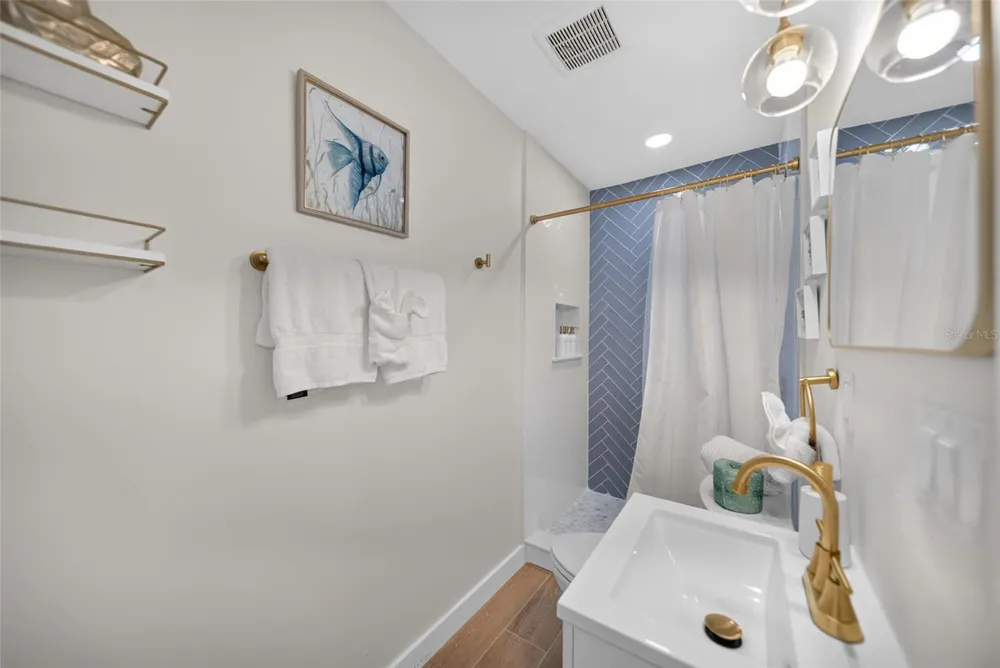 507 59TH STREET Bradenton Beach, FL 34217