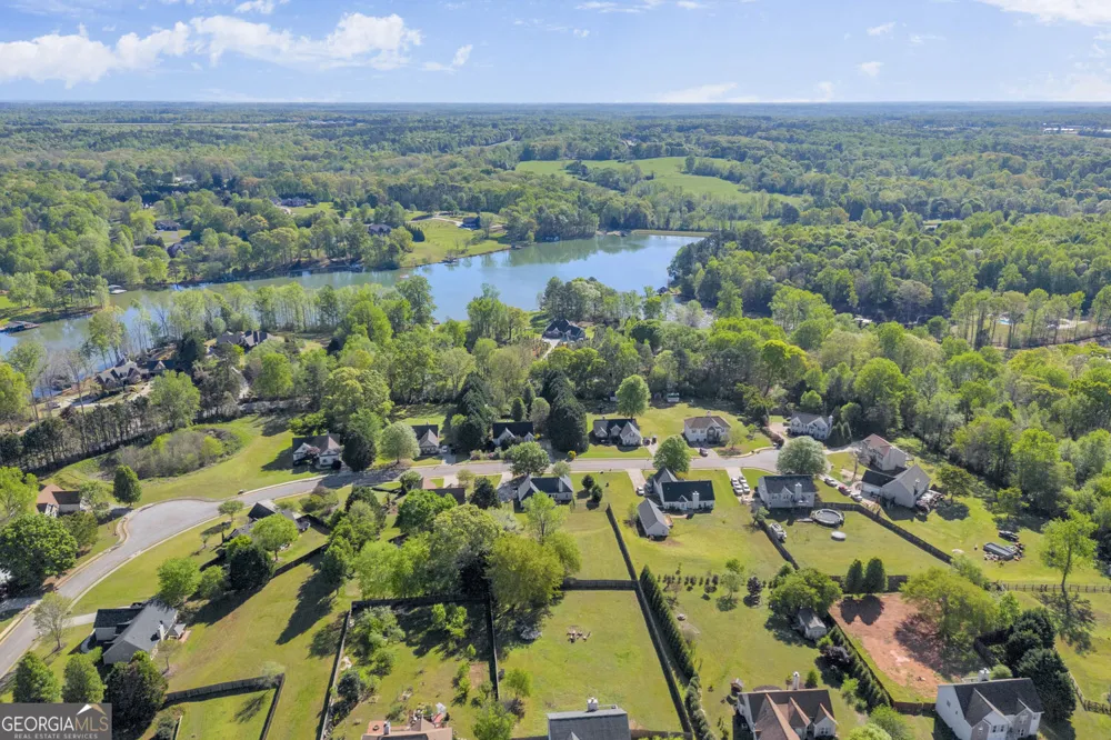 678 Bailey DR Jefferson, GA 30549