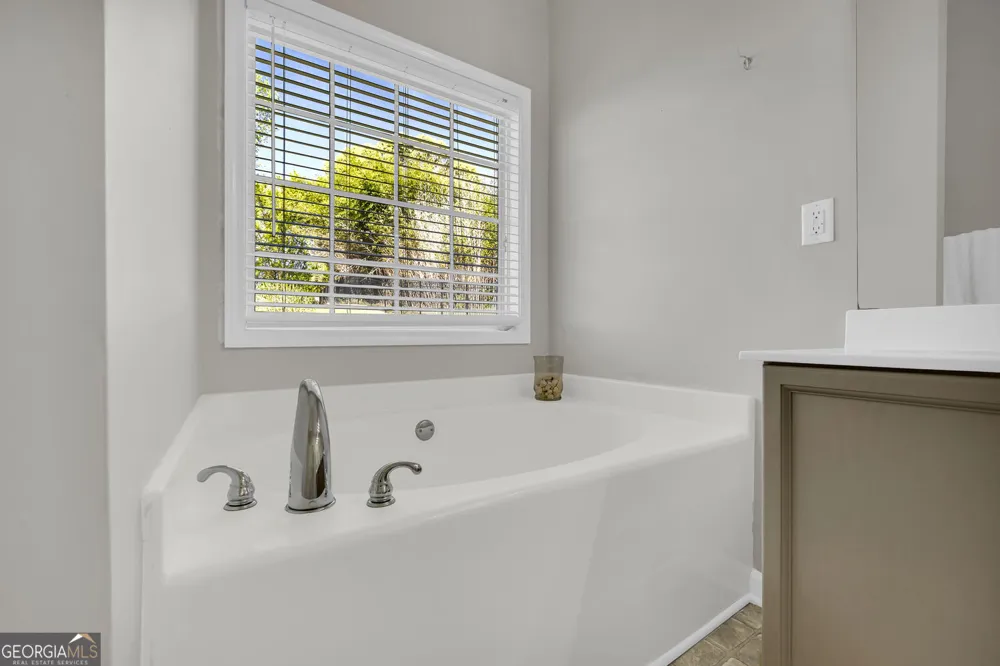 678 Bailey DR Jefferson, GA 30549