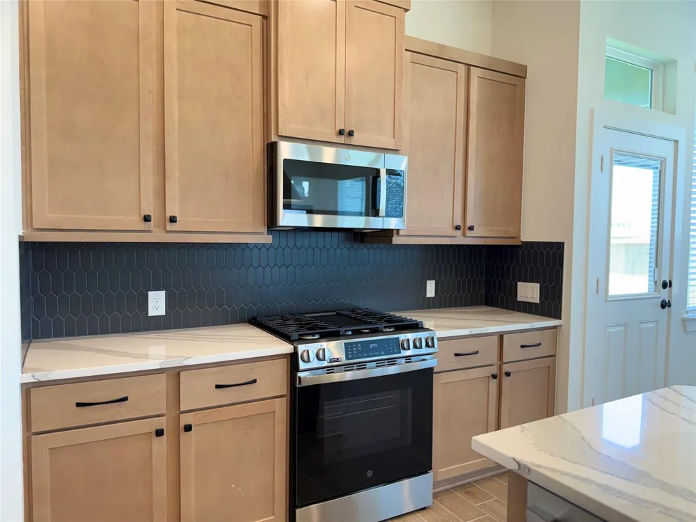 9402 Autumn Vale Drive Missouri City, TX 77459