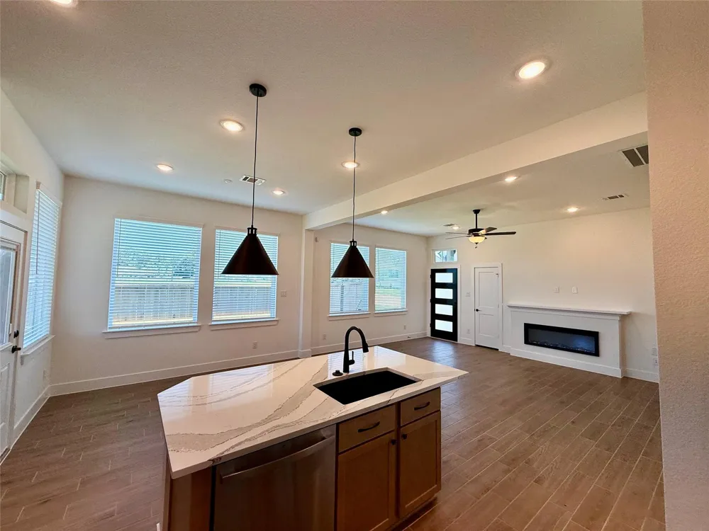 9402 Autumn Vale Drive Missouri City, TX 77459