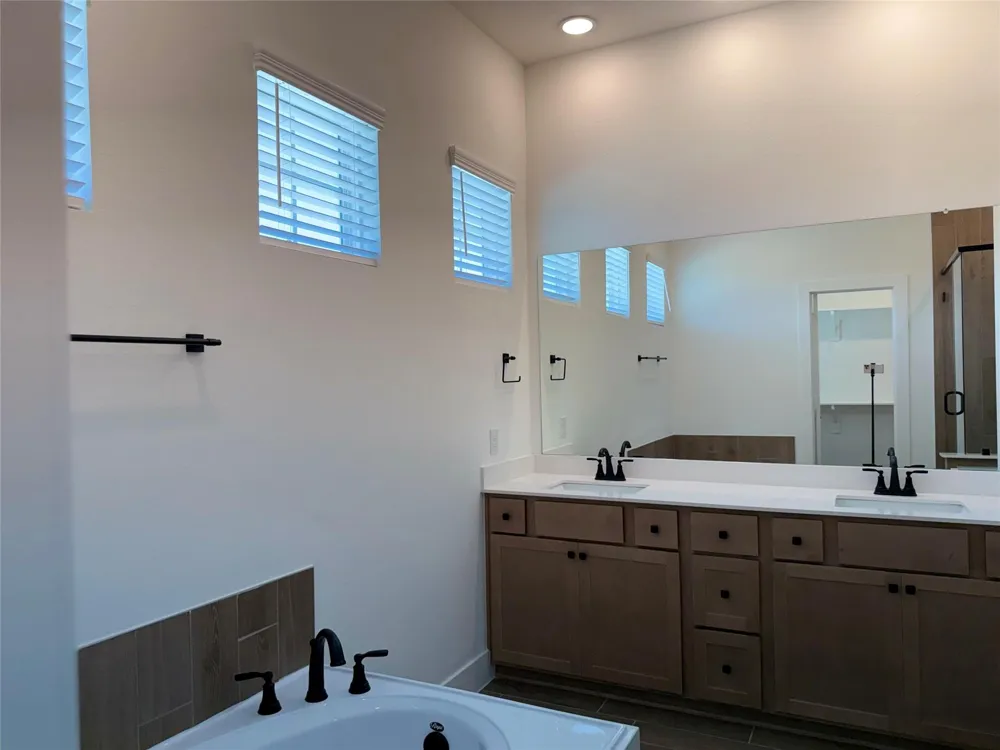 9402 Autumn Vale Drive Missouri City, TX 77459