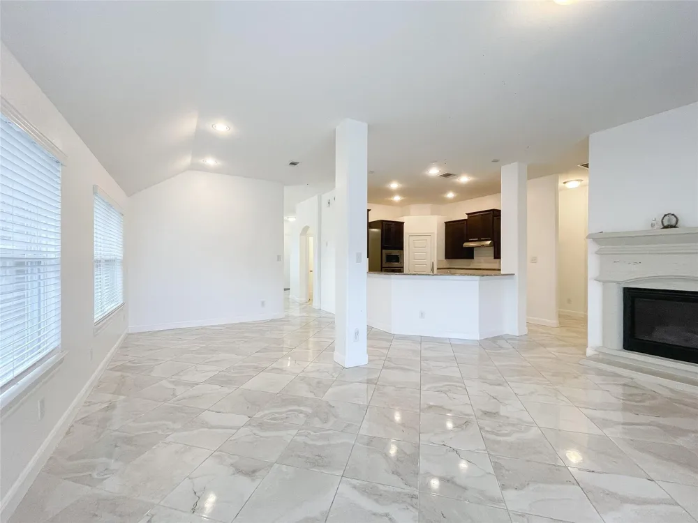 18126 Golden Falls Lane Spring, TX 77379