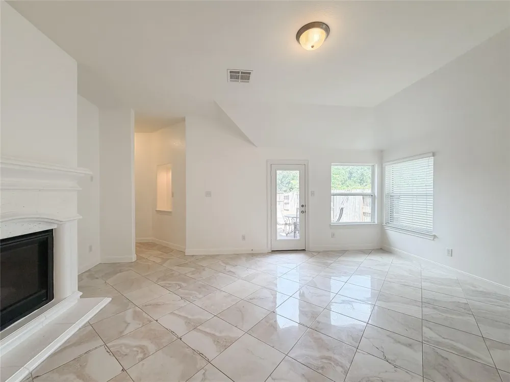 18126 Golden Falls Lane Spring, TX 77379