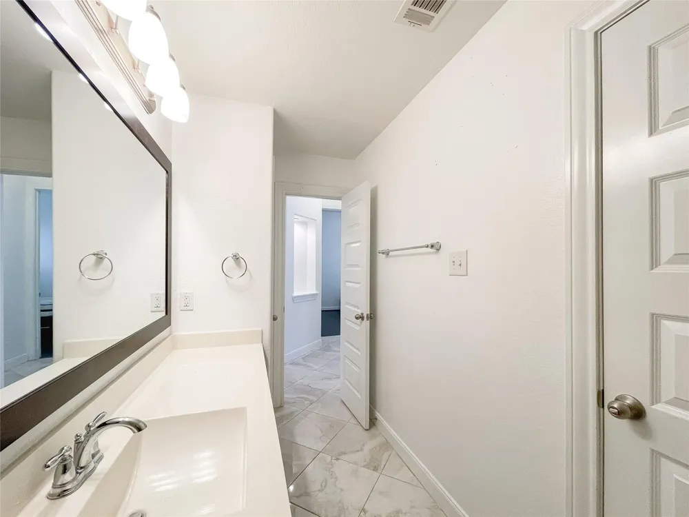 18126 Golden Falls Lane Spring, TX 77379