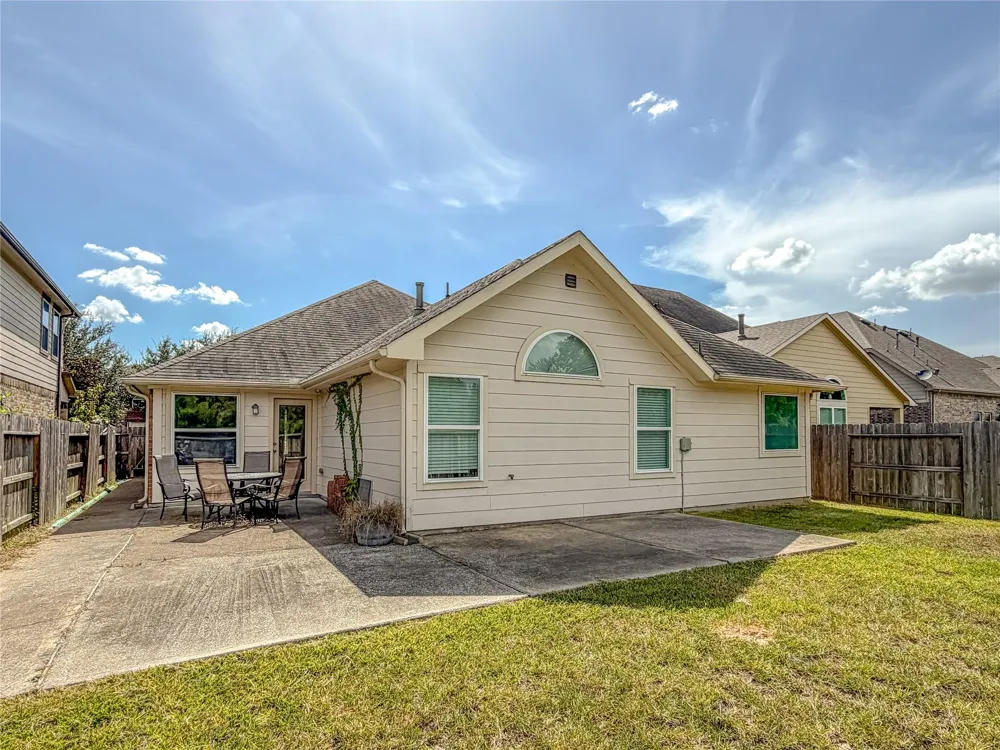 18126 Golden Falls Lane Spring, TX 77379