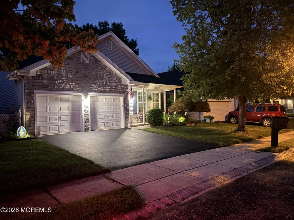 9 Robin Lane Barnegat, NJ 08005