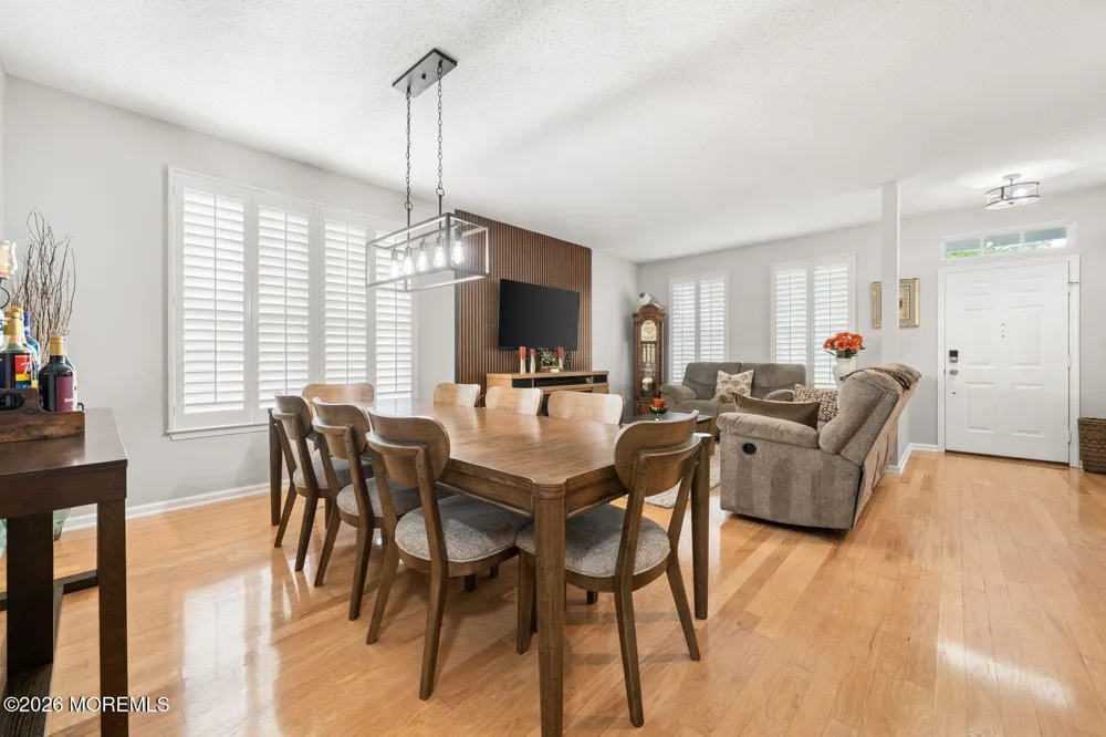 9 Robin Lane Barnegat, NJ 08005