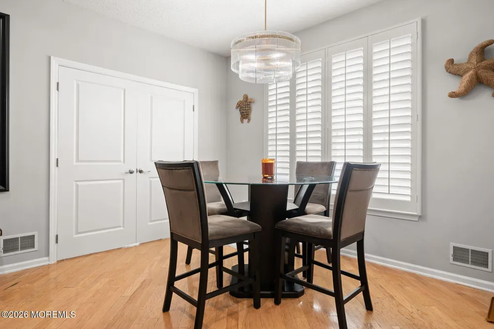 9 Robin Lane Barnegat, NJ 08005