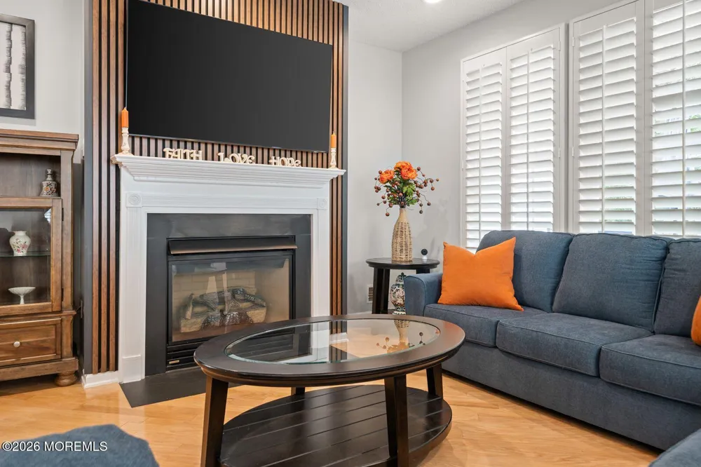 9 Robin Lane Barnegat, NJ 08005