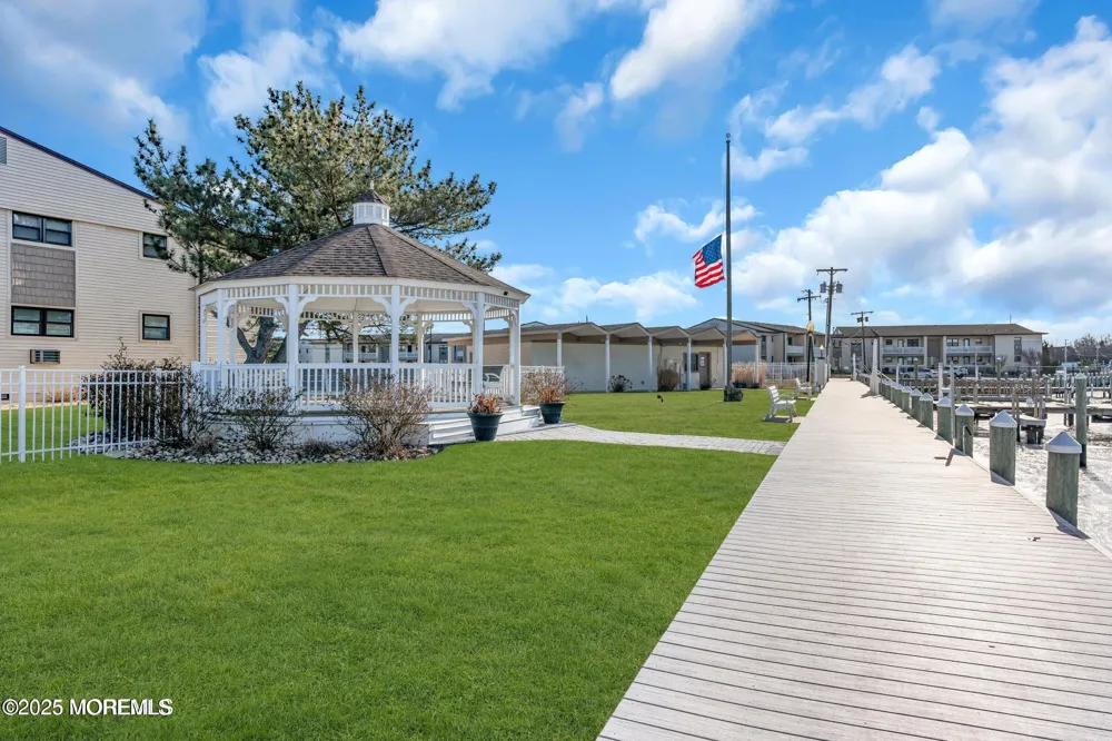 98 Wharfside Drive Monmouth Beach, NJ 07750