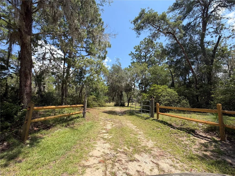 24605 and 24645 NE 177TH TERRACE Fort Mc Coy, FL 32134