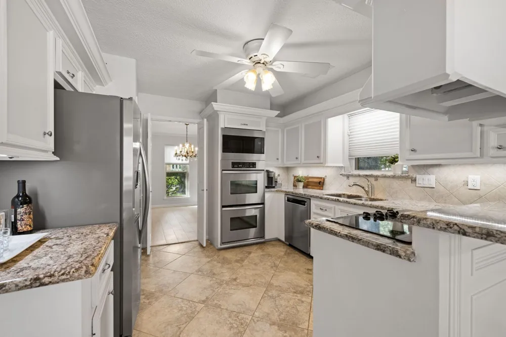 9203 Godstone Lane Spring, TX 77379