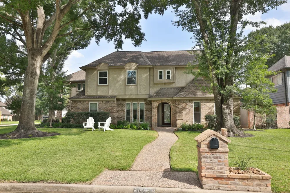 9203 Godstone Lane Spring, TX 77379
