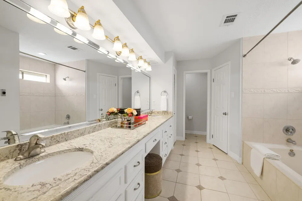 9203 Godstone Lane Spring, TX 77379