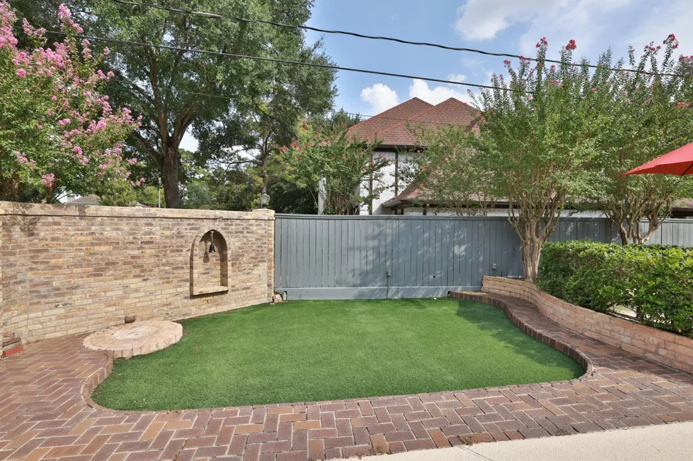 9203 Godstone Lane Spring, TX 77379