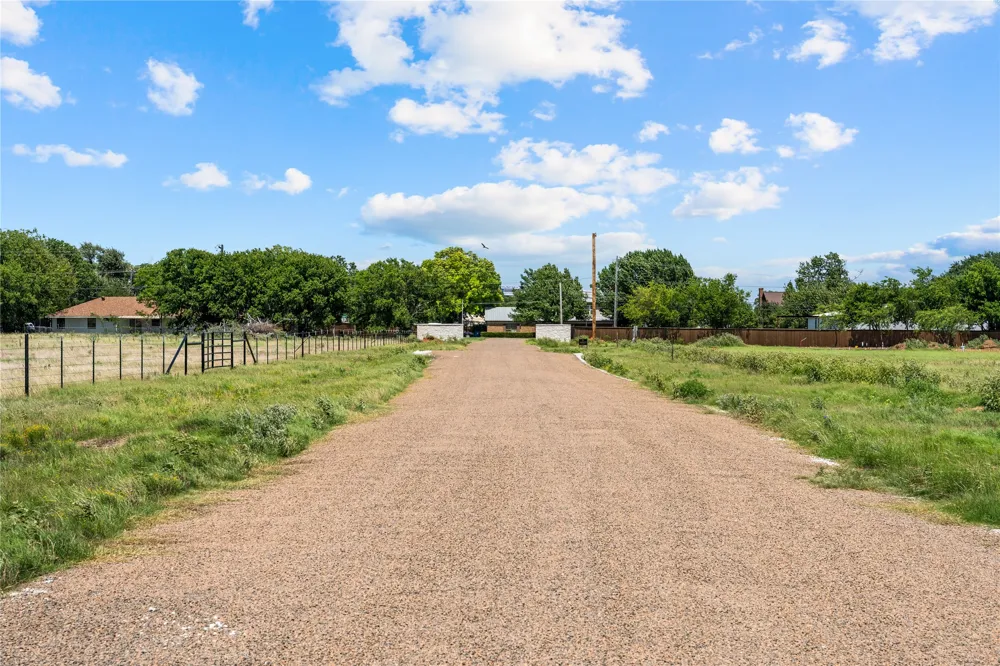 Lakewood Drive Whitney, TX 76692