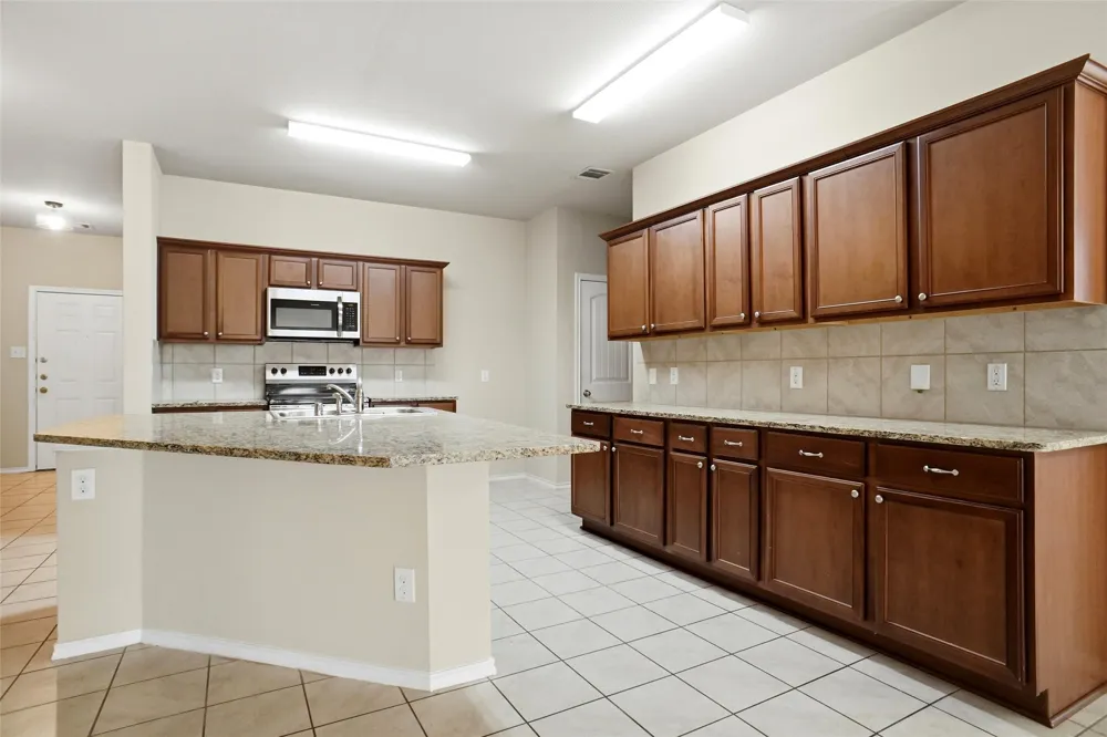2795 Tanner Street Forney, TX 75126