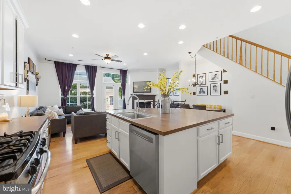 12805 CLARKSBURG SQUARE ROAD Clarksburg, MD 20871