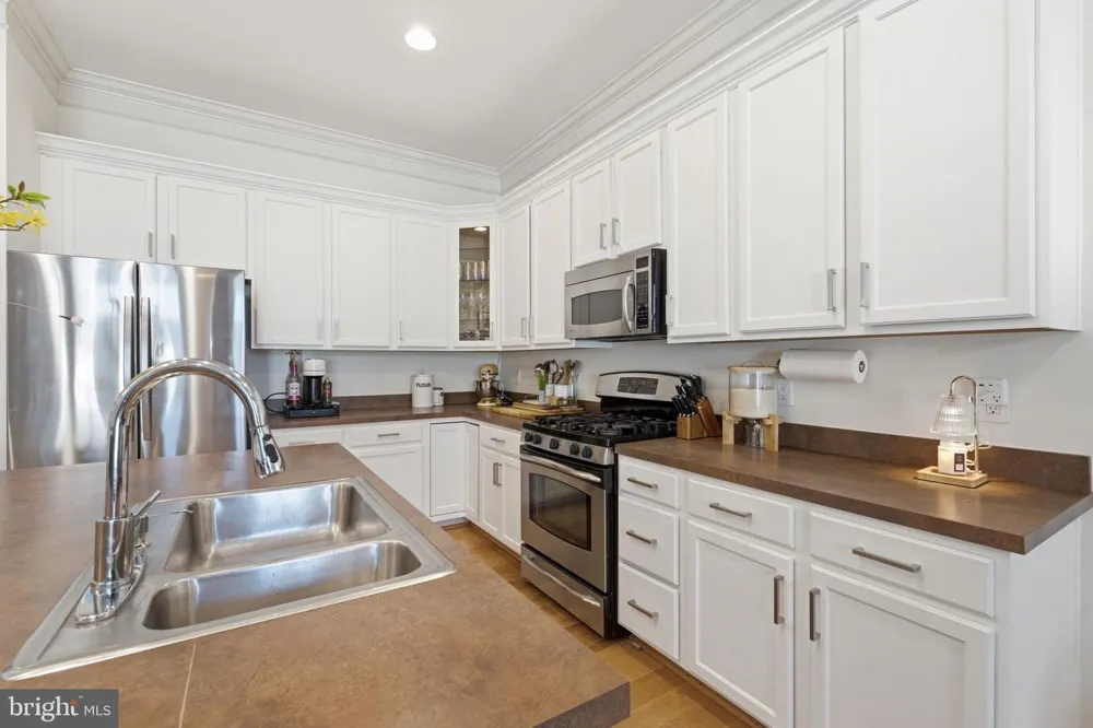 12805 CLARKSBURG SQUARE ROAD Clarksburg, MD 20871