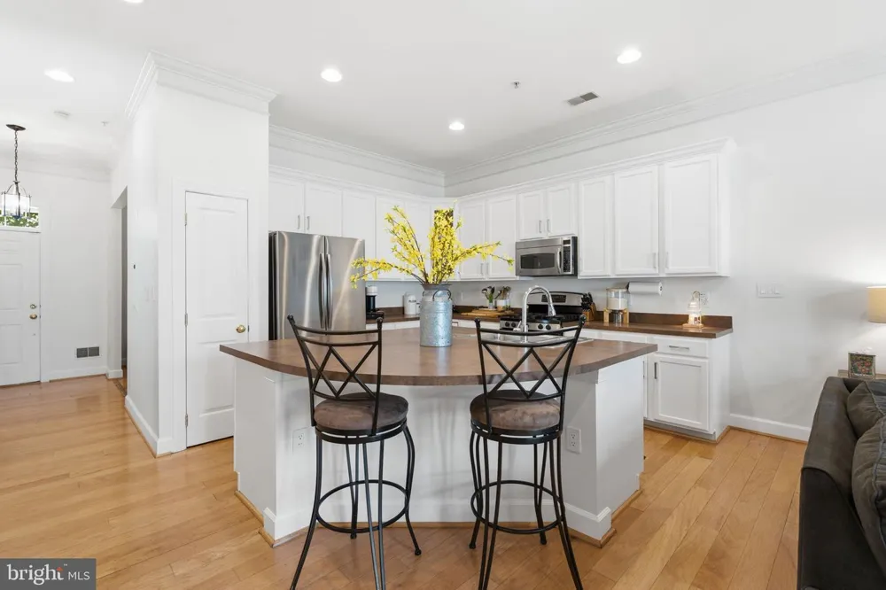 12805 CLARKSBURG SQUARE ROAD Clarksburg, MD 20871