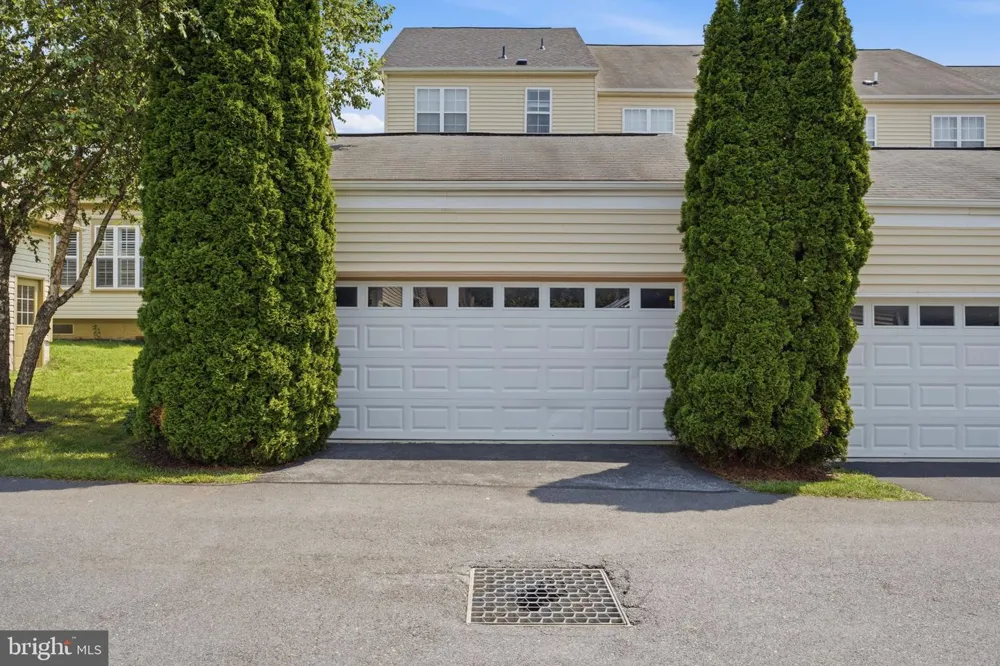 12805 CLARKSBURG SQUARE ROAD Clarksburg, MD 20871