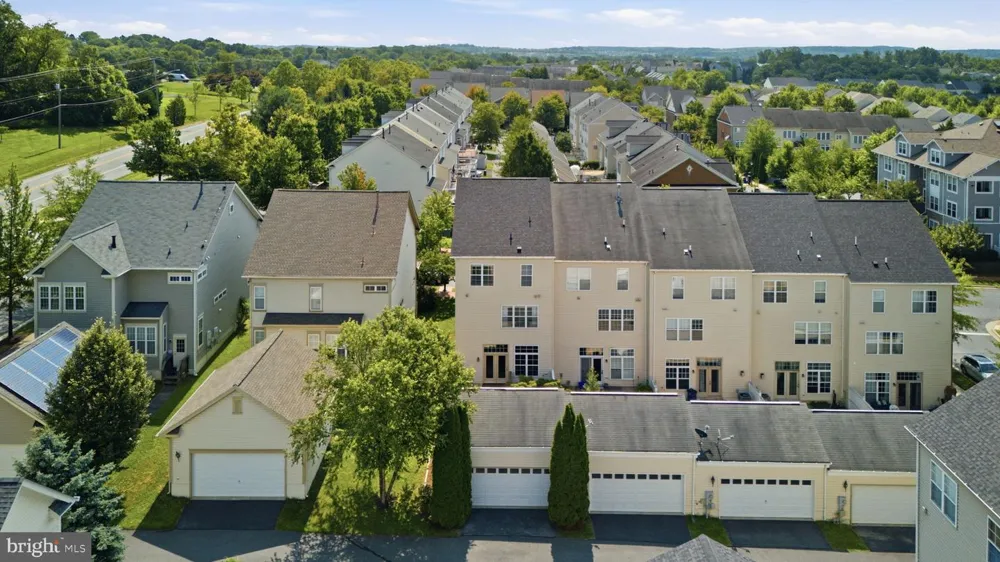 12805 CLARKSBURG SQUARE ROAD Clarksburg, MD 20871