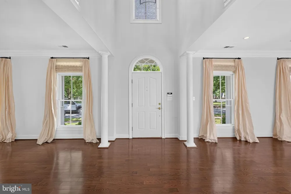 506 GOLDEN OAK TERRACE Rockville, MD 20850