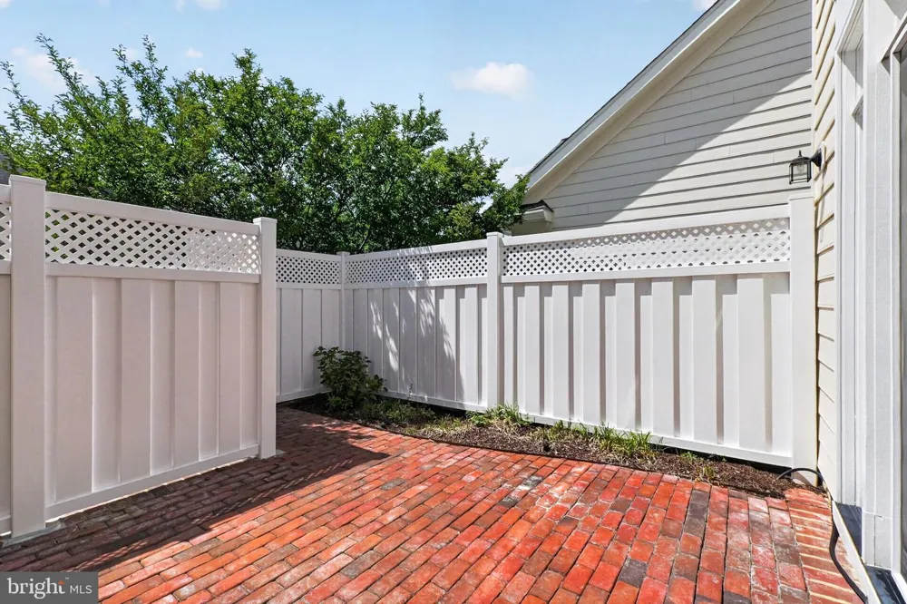 506 GOLDEN OAK TERRACE Rockville, MD 20850