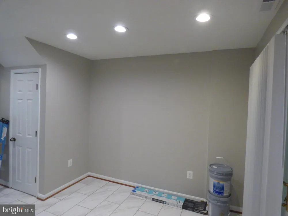 1204 WESTVIEW TERRACE Laurel, MD 20707
