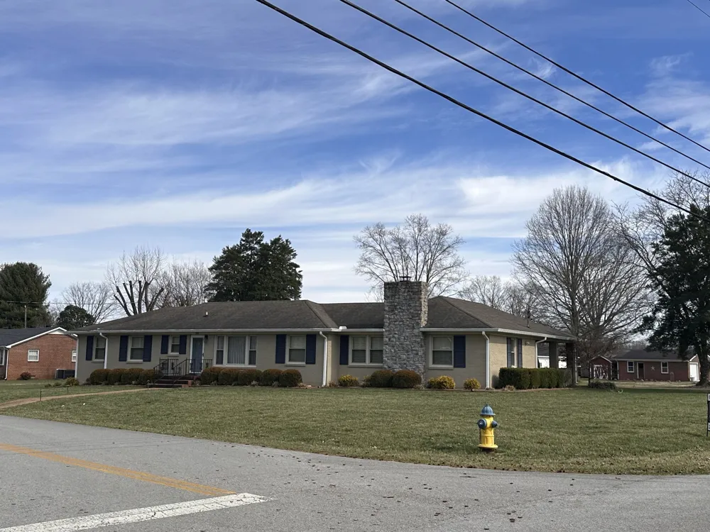 100 River Dr McMinnville, TN 37110