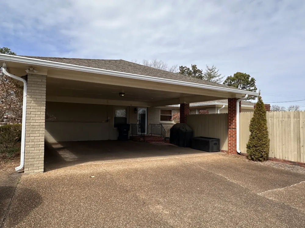 100 River Dr McMinnville, TN 37110