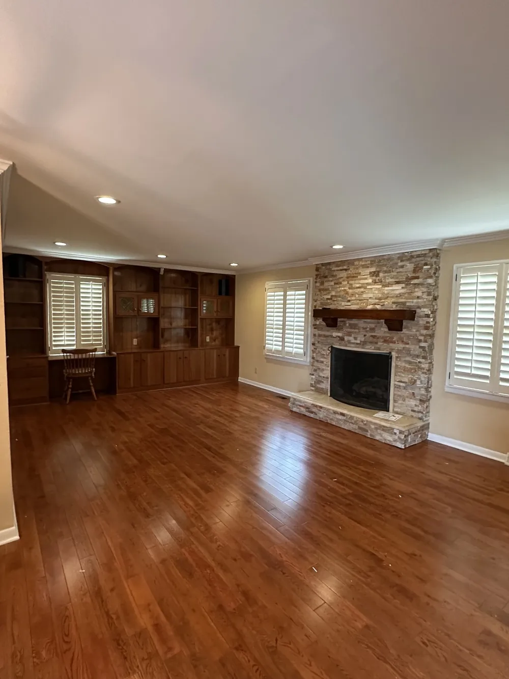 100 River Dr McMinnville, TN 37110