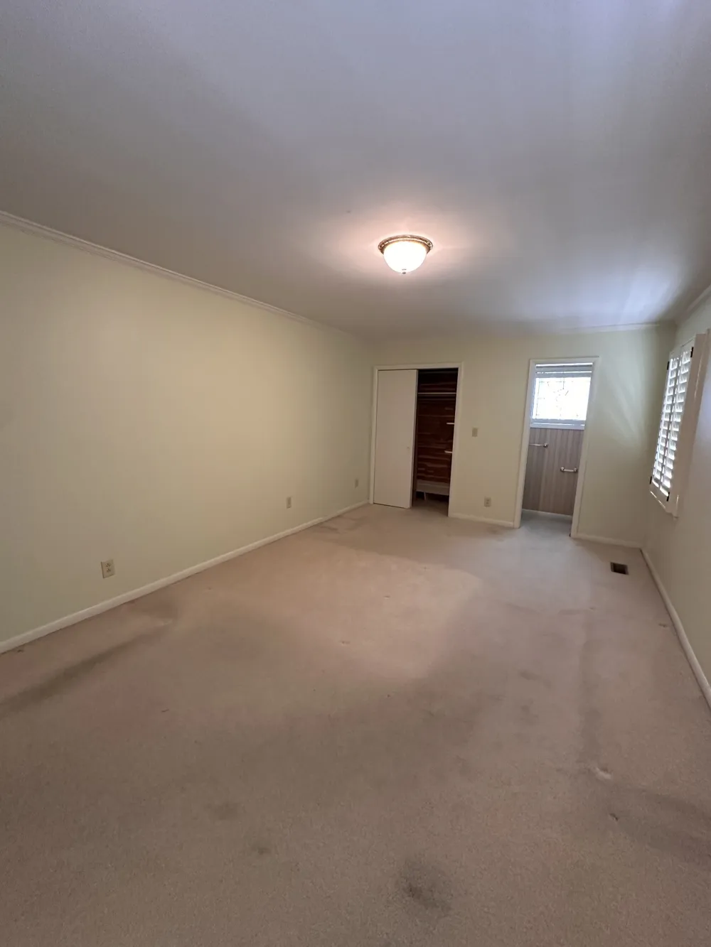 100 River Dr McMinnville, TN 37110