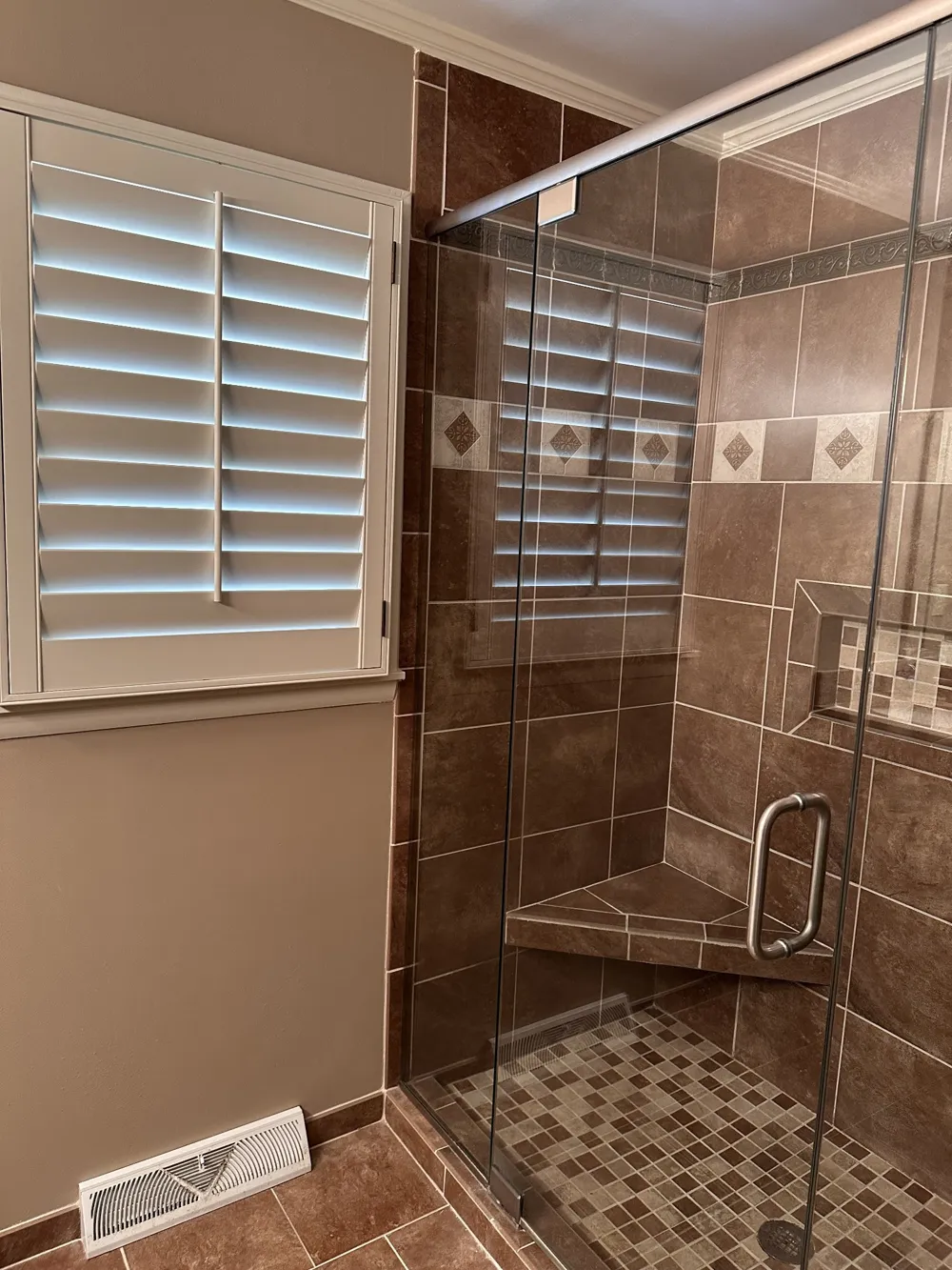 100 River Dr McMinnville, TN 37110