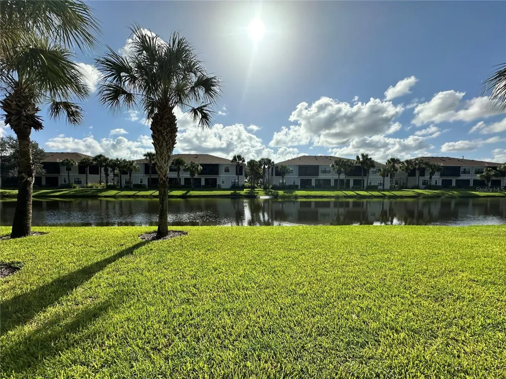 4186 OVERTURE CIRCLE Bradenton, FL 34209