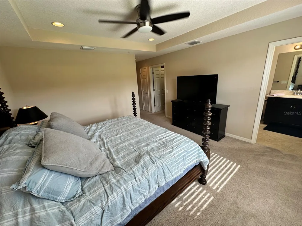 4186 OVERTURE CIRCLE Bradenton, FL 34209