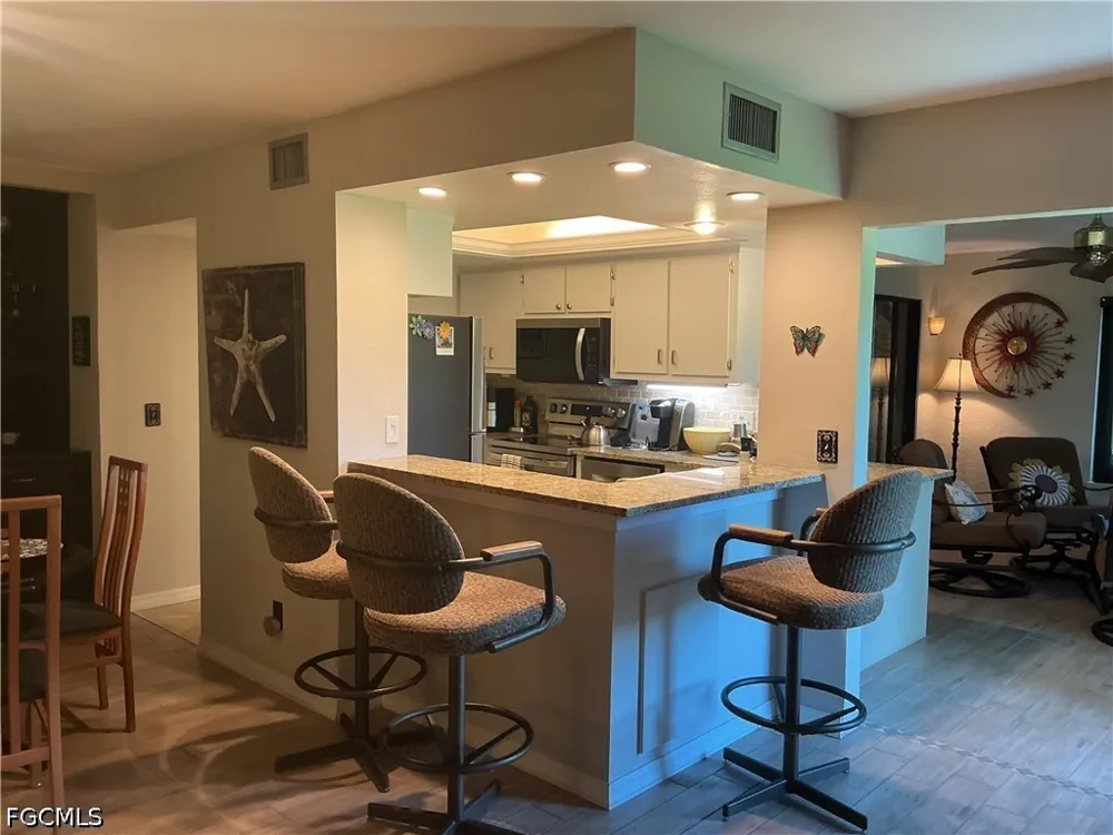 Trailwinds Drive #411 Fort Myers, FL 33907