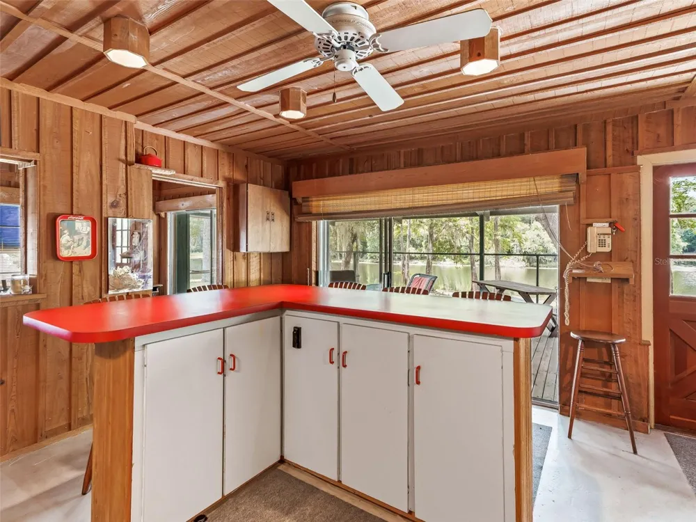 10518 SW 64TH AVENUE Bushnell, FL 33513