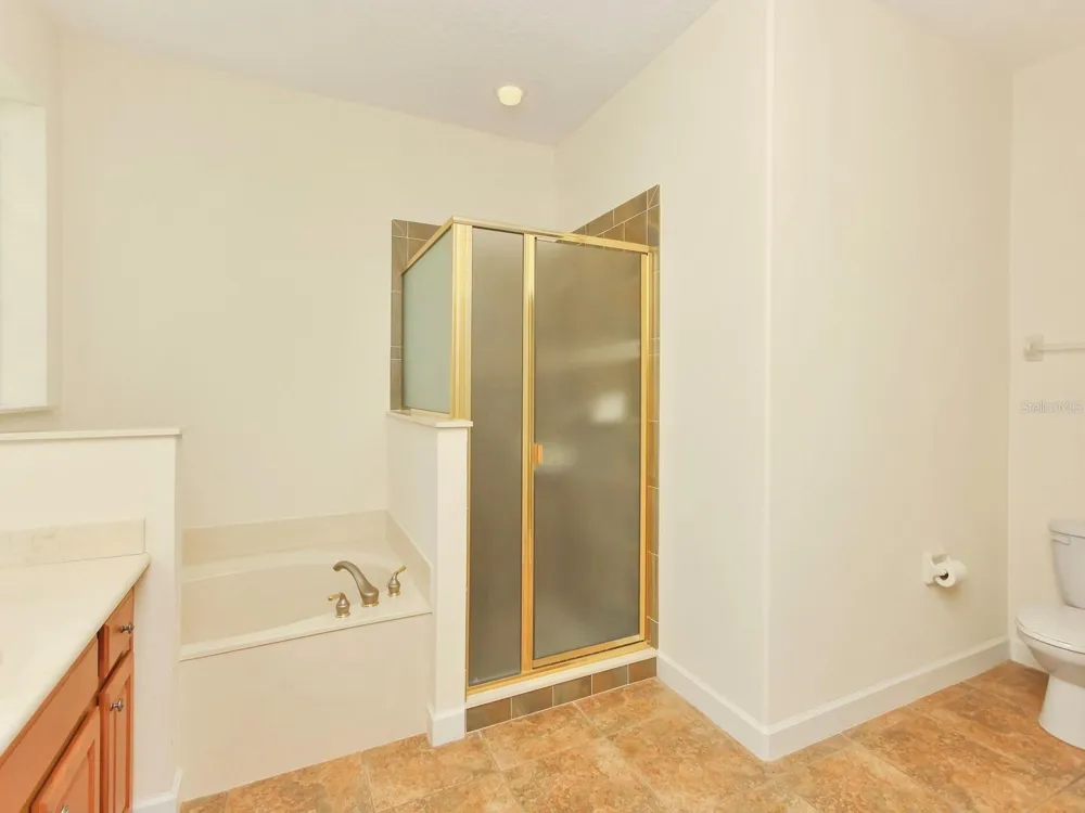 10093 CHARDONNAY DRIVE Orlando, FL 32832