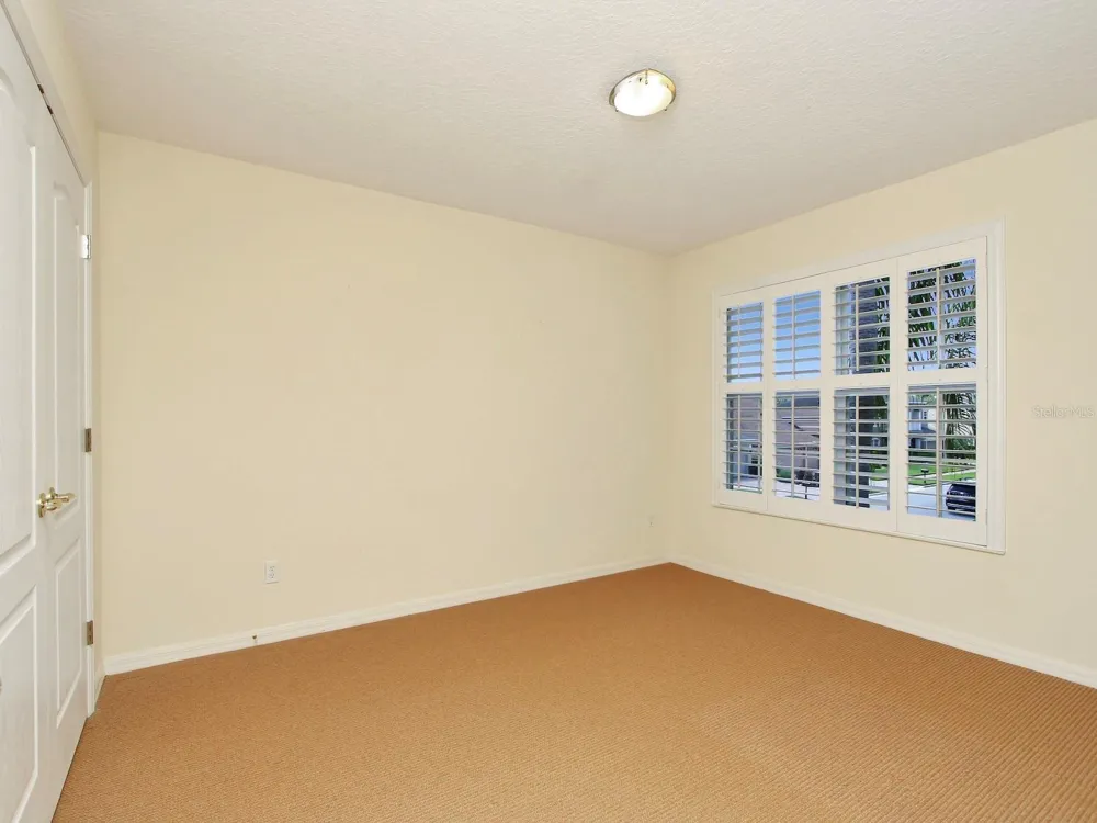 10093 CHARDONNAY DRIVE Orlando, FL 32832