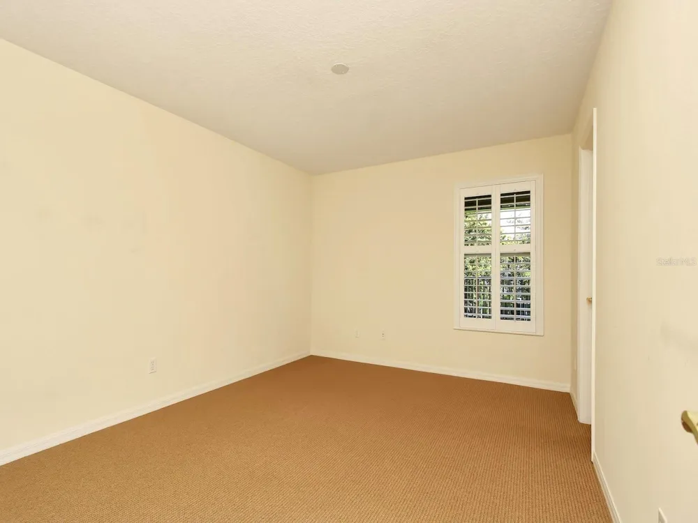 10093 CHARDONNAY DRIVE Orlando, FL 32832