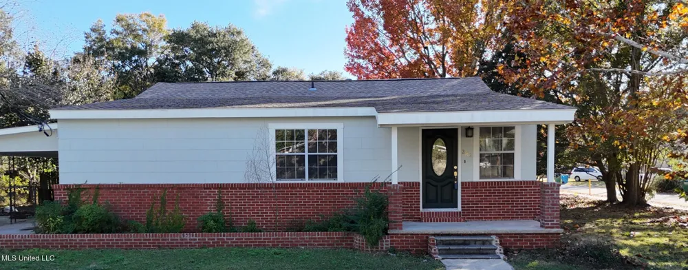 2302 Wilson Avenue Pascagoula, MS 39567