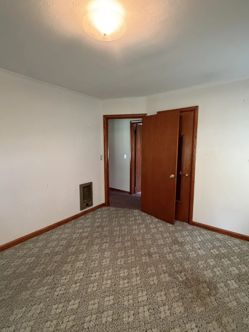 708 Cadillac Ln McMinnville, TN 37110