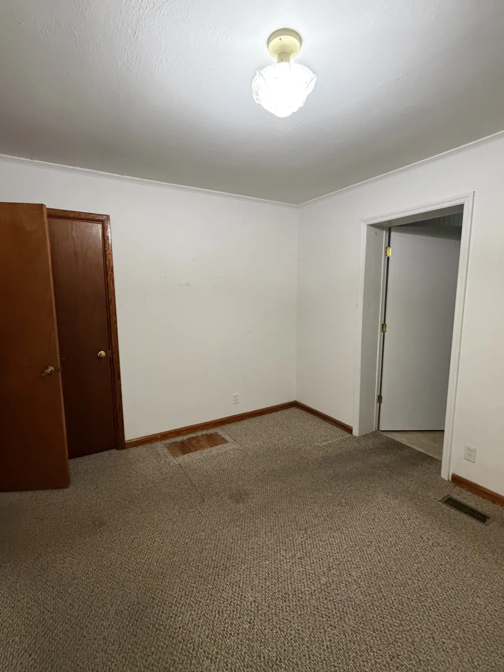 708 Cadillac Ln McMinnville, TN 37110