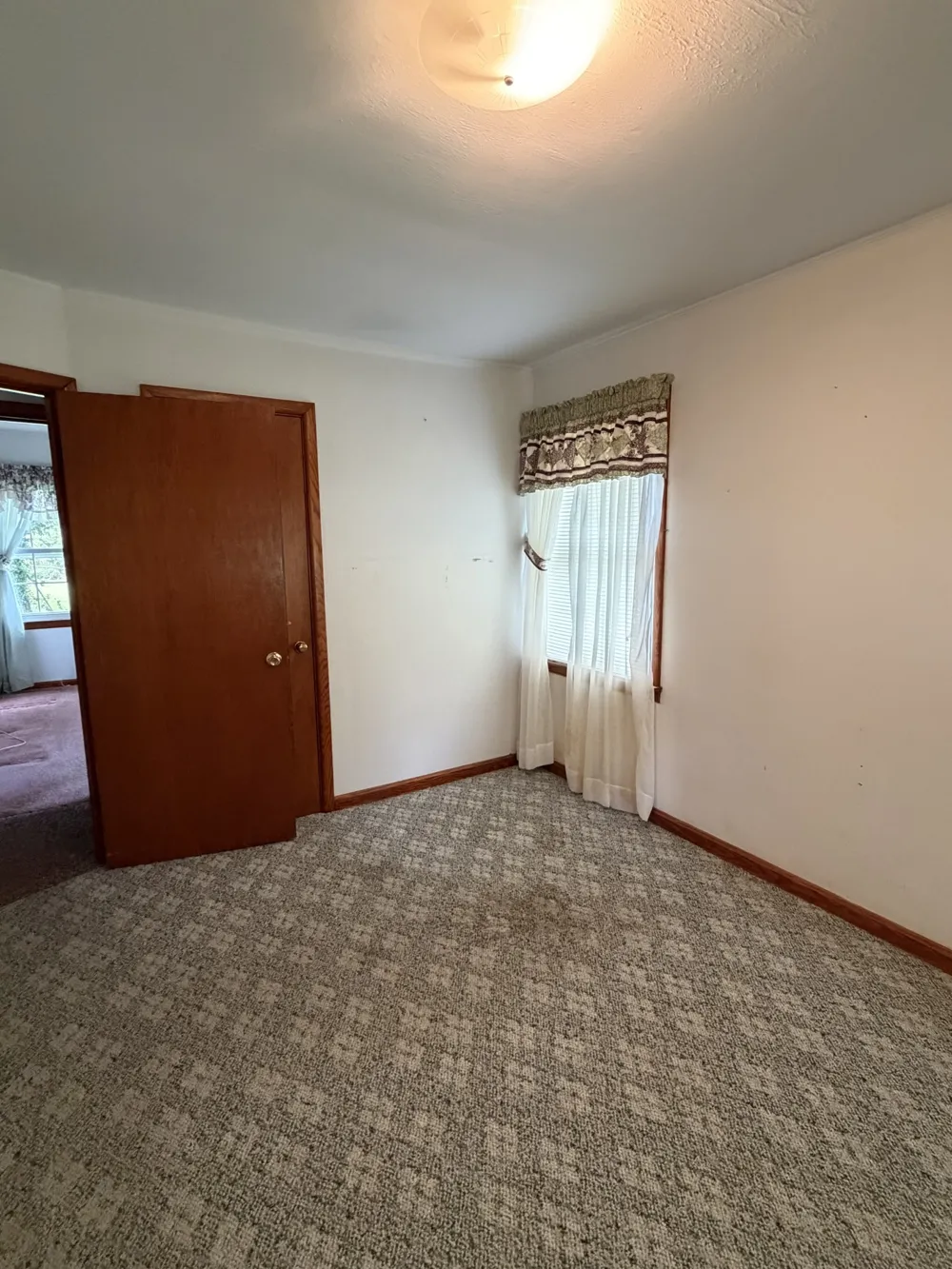 708 Cadillac Ln McMinnville, TN 37110
