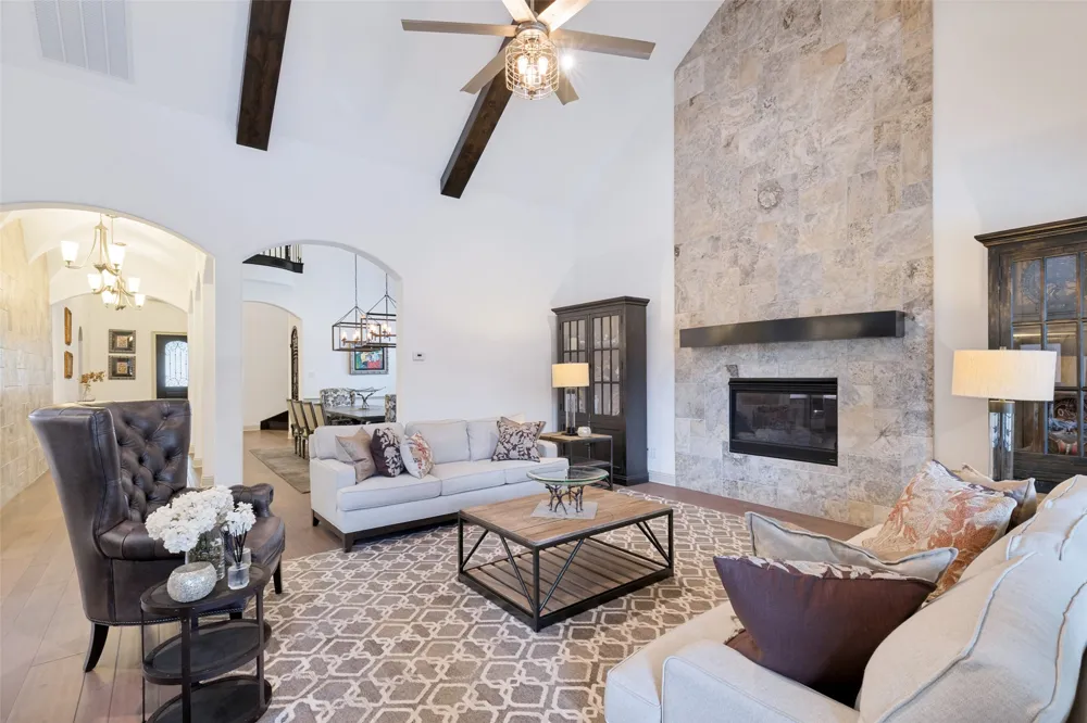 2901 Merryglen Lane Flower Mound, TX 75022