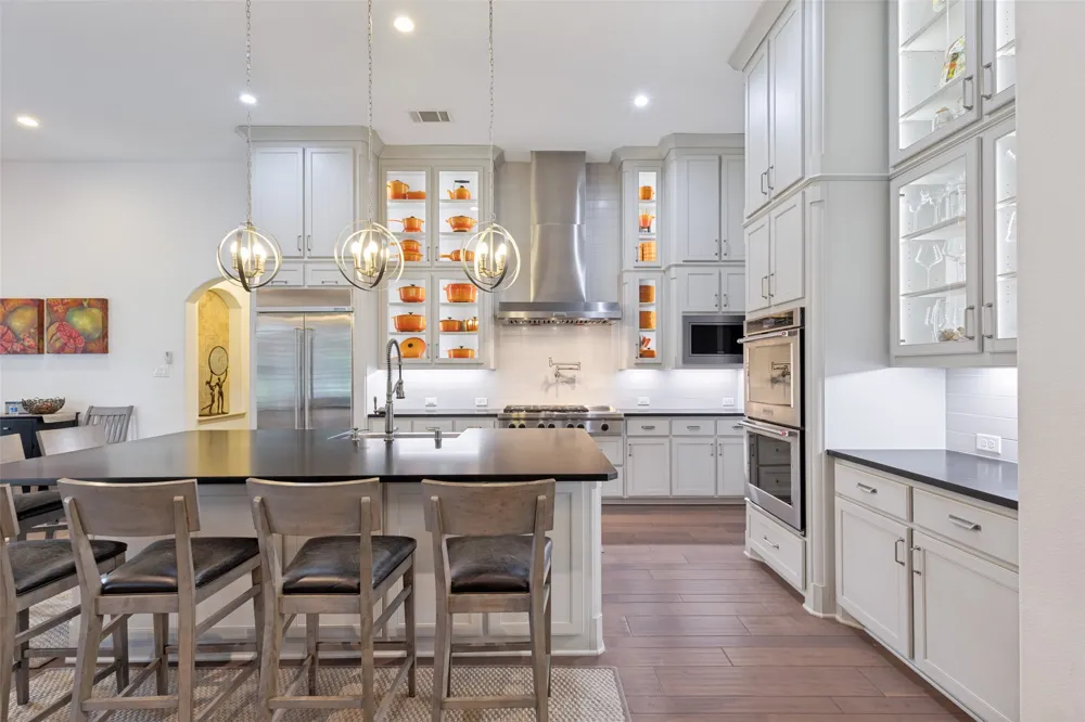 2901 Merryglen Lane Flower Mound, TX 75022
