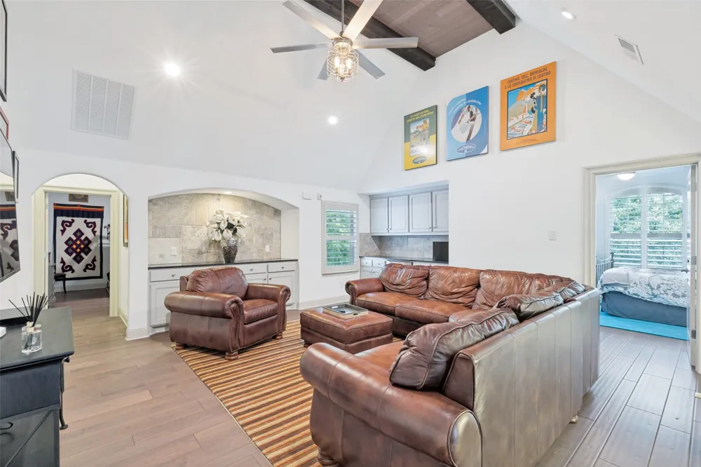 2901 Merryglen Lane Flower Mound, TX 75022