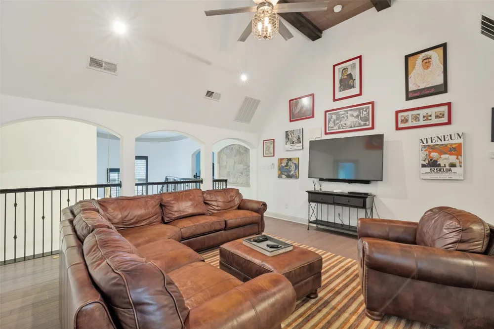 2901 Merryglen Lane Flower Mound, TX 75022